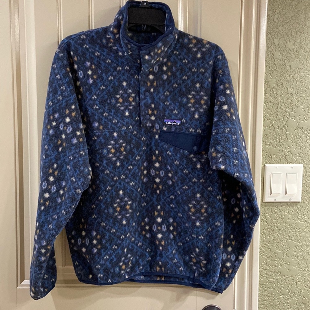 Fleece Style Pullover by Patagonia Brand.  EUC!